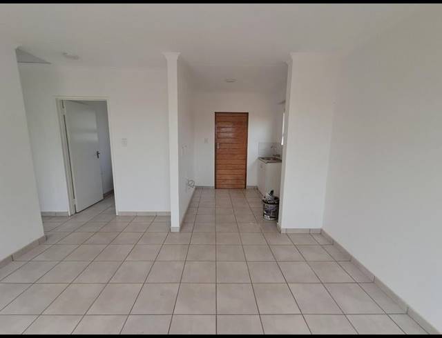 3 BEDROOM HOUSE FOR SALE IN CRYSTAL PARK